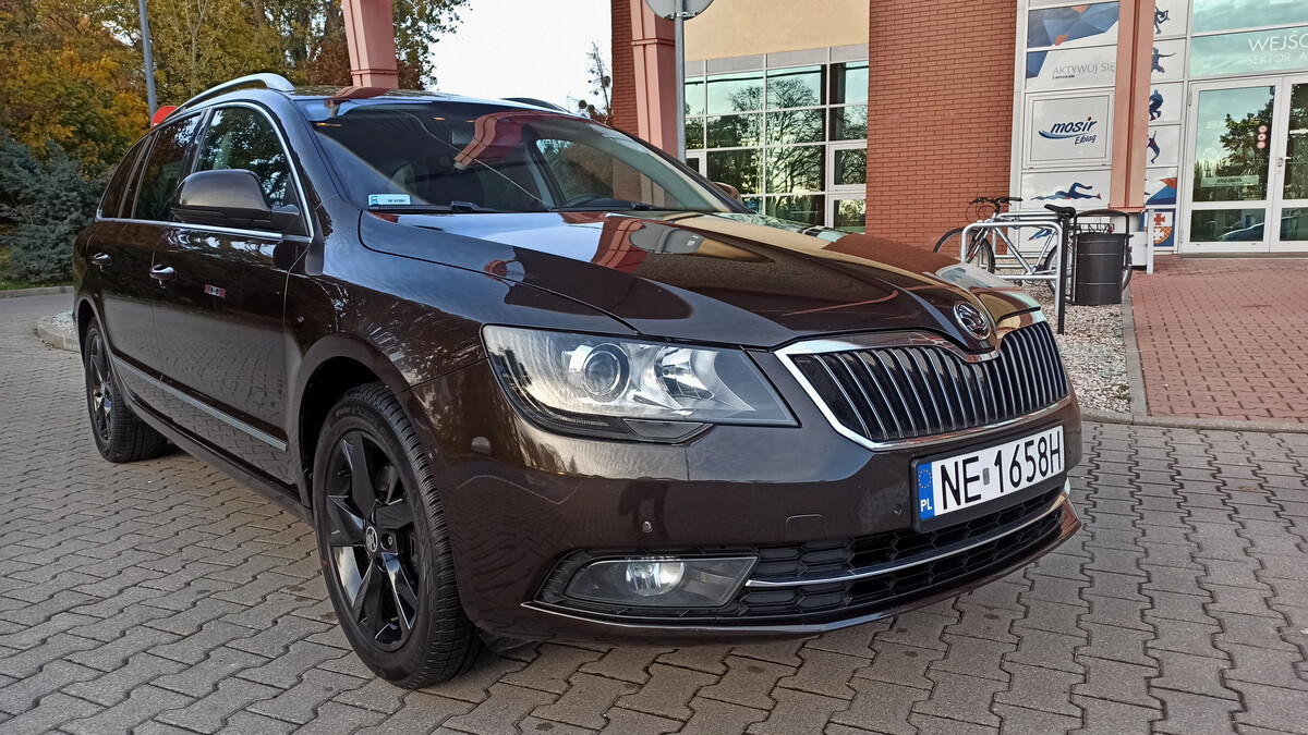 Elbląg SKODA SUPERB LIFT 2015 r.   2.0 DIESEL 170 KM AUTOMATPOLSKI SALON  STAN IDEALNY