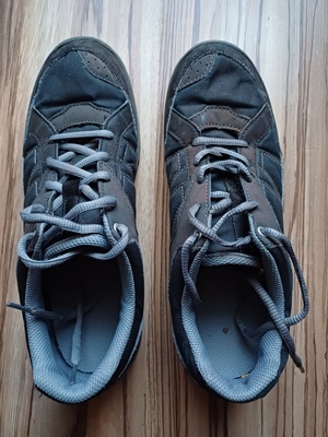Elbląg Buty trekkingowe  quechua, rozmiar 39