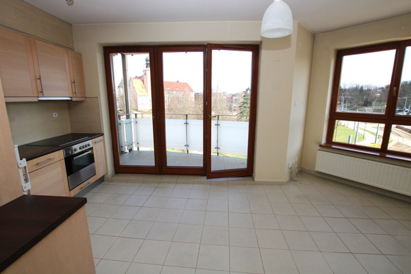Elbląg NIERUCHOMOŚCI ANNA KRASZEWSKA Mieszkanie 2-pokojowe w apartamentowcu z windą ul.1 Maja,