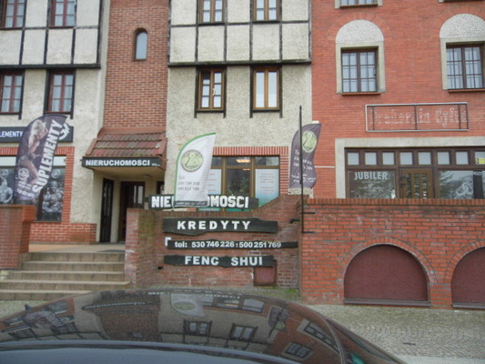 Elbląg BIURO NIERUCHOMOŚCISZULC&SZULCZatrudnię do Biura Nieruchomości.Osoba z doświadczeniem sprzedażowym,