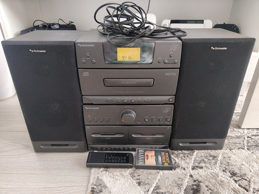Elbląg Sprzedam zestaw widoczny na zdjęciu Schneider mini system MS 226
Głośniki działają bezproblemowo
Ewentualne