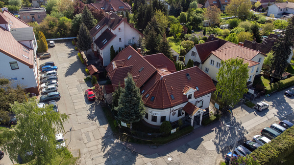 Elbląg   TO MY SPRZEDAJEMYNIERUCHOMOŚCI W TYM MIEŚCIEBIURO NIERUCHOMOŚCIAMERICAN HOMEFOR SALE - DOM Z LOKALEM