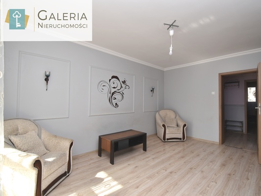 Elbląg GALERIA NIERUCHOMOŚCIZ pasji i miłości do nieruchomościNa sprzedaż: 2 pokojowe mieszkanie na parterze w