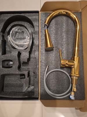 Elbląg Nowa bateria kuchenna, złota