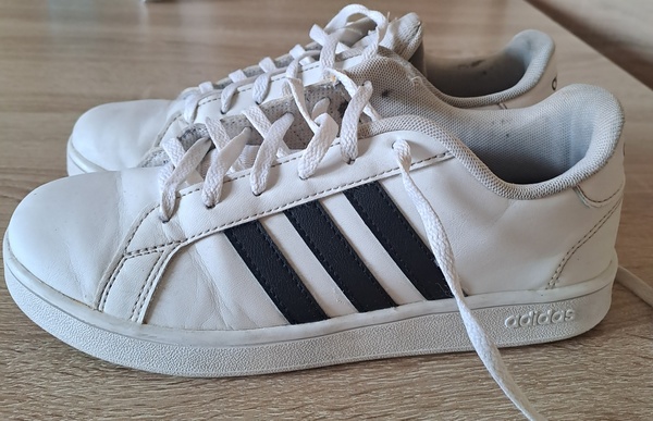 Elbląg Sprzedam buty adidasy r. 36