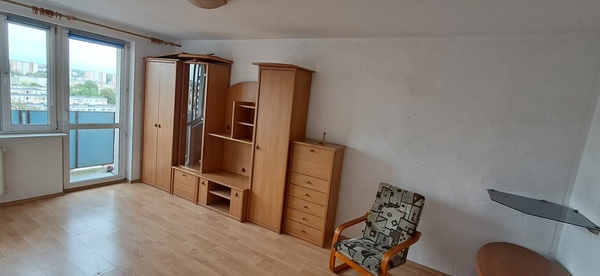 Elbląg Dzień dobry. Do wynajęcia mieszkanie 2-pokojowe w samym centrum Elbląga vis a vis teatru na ul 12-tego lutego.