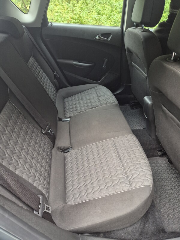 Elbląg Opel Astra J 1,6 benzyna, 2013,pierwszy właściciel, serwisowany, tempomat, czujniki parkowania, bezwypadkowy.