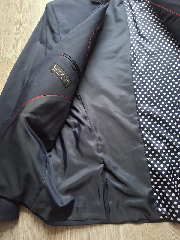 Elbląg Marynarka rozm 46/176/82 pasuje na 170 cm
Sprzedam ubraną 2 razy marynarkę. Syn szybko wyrósł. Piękny, ciemny