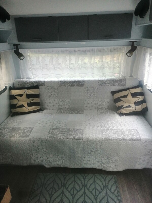 Elbląg Sprzedam dużą przyczepę campingową po kapitalnym remoncie nie zarejstrowana. Napewno idealnie zastapi altankę