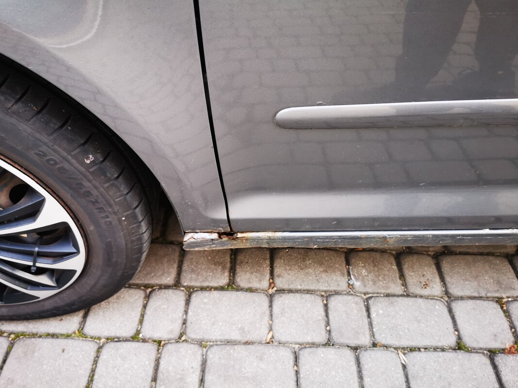 Elbląg Golf Plus z silnikiem 1.4 w gazie.
Auto wygodne i ekonomiczne. Uzywane na co dzień, jeździ bez problemów.