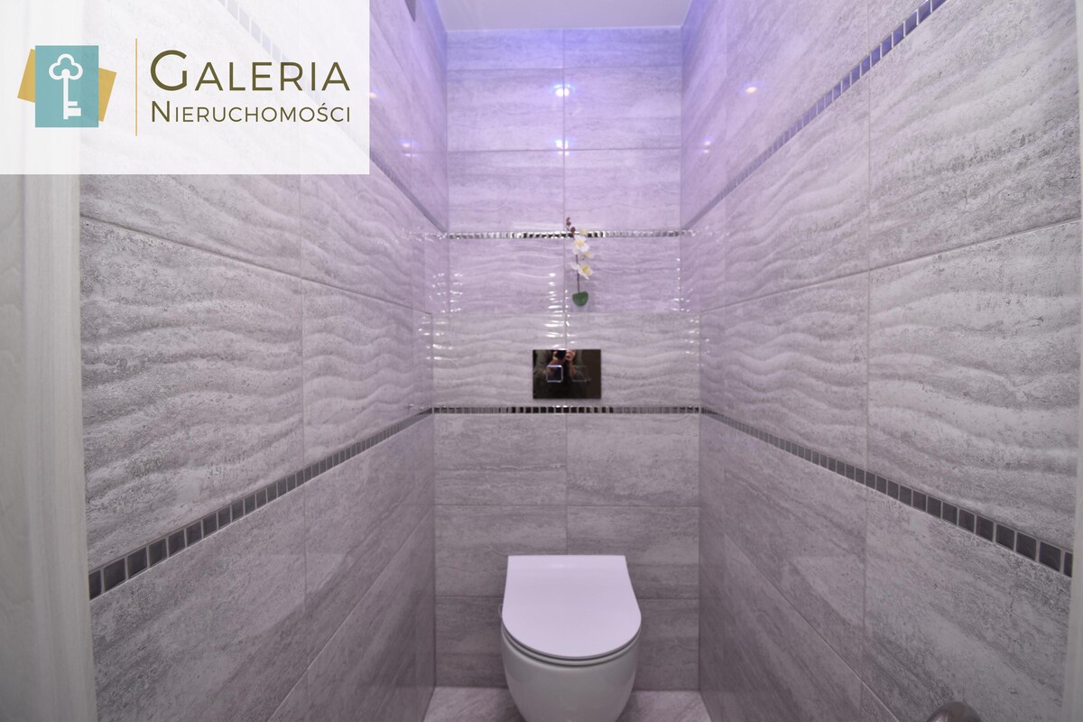 Elbląg GALERIA NIERUCHOMOŚCIZ pasji i miłości do nieruchomościNa sprzedaż: Klimatyczne, trzypokojowe mieszkanie z