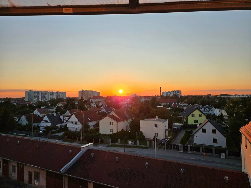 Elbląg Nowoczesne mieszkanie z pięknym widokiem, parkingiem ze szlabanem i systemem hotelowym – Zatorze ul.