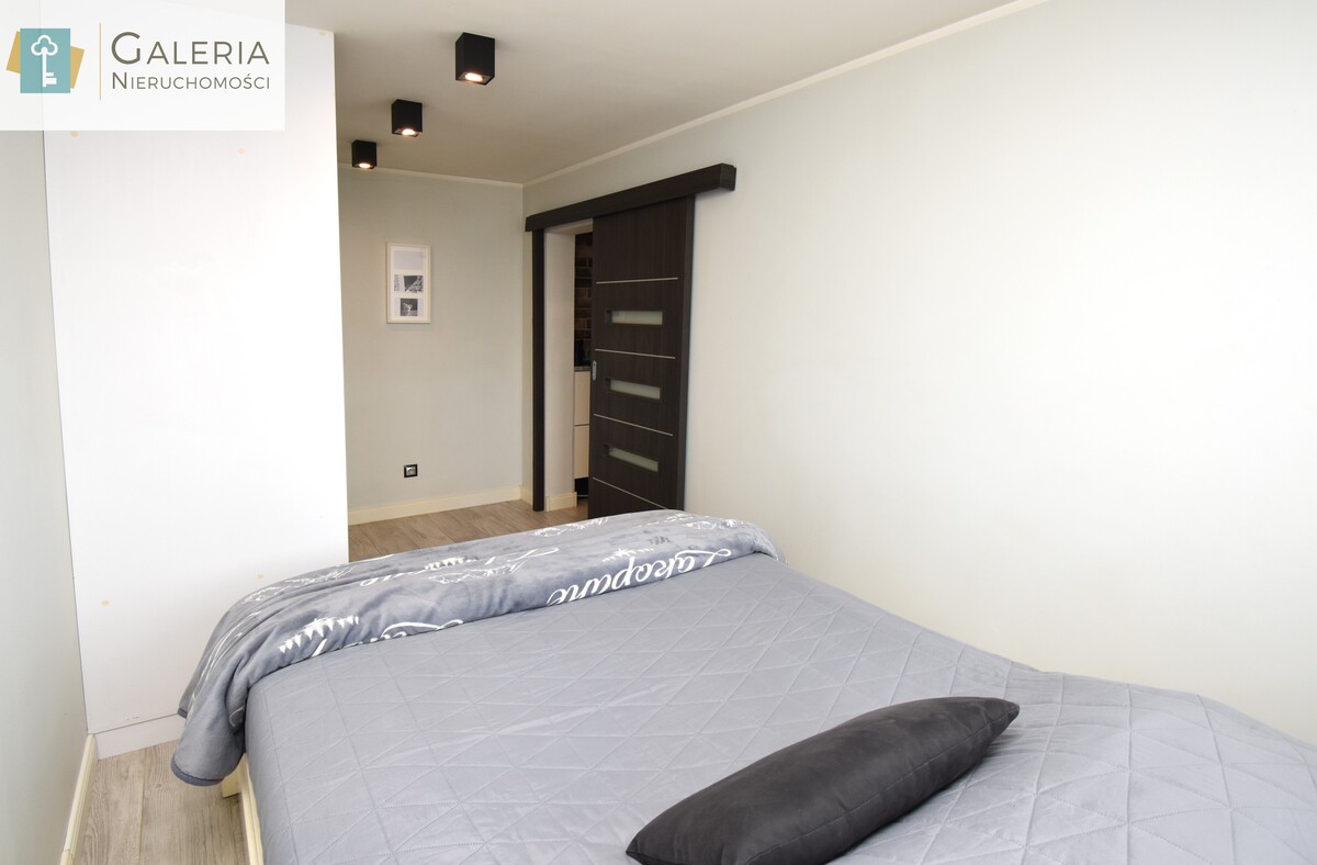 Elbląg GALERIA NIERUCHOMOŚCIZ pasji i miłości do nieruchomościNa sprzedaż: 2 pokoje przy rynkuul. Płk