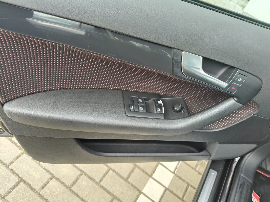 Elbląg SUPER STAN !!! AUDI A3 SPORTBACK z NAJLEPSZYM silnikiem 1,6 benzyna MPI.