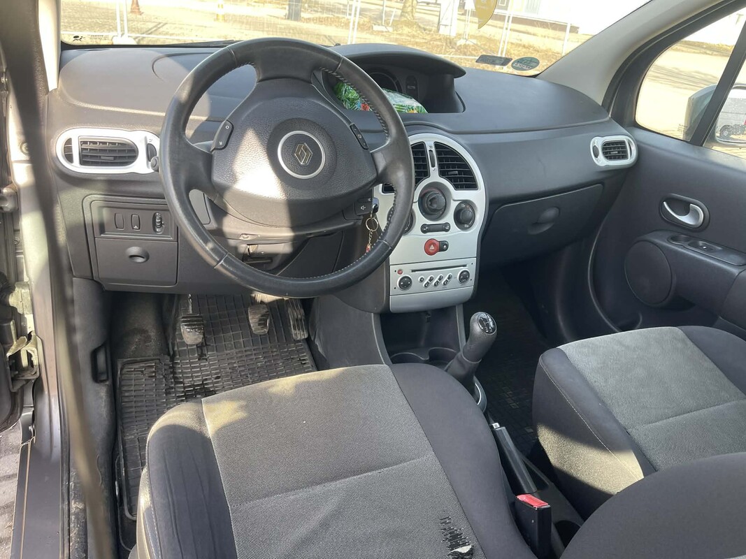Elbląg Witam. Sprzedam auto miejskie Renault Modus. Rocznik 2009.
Badanie techniczne ważne do 01.06.20027
OC wazne do