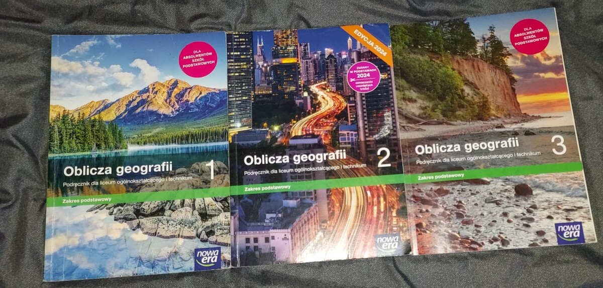Elbląg Sprzedam książki do liceum i technikum. Cena za każdą książkę 35zl. Ćwiczenia od języka niemieckiego 30zl.