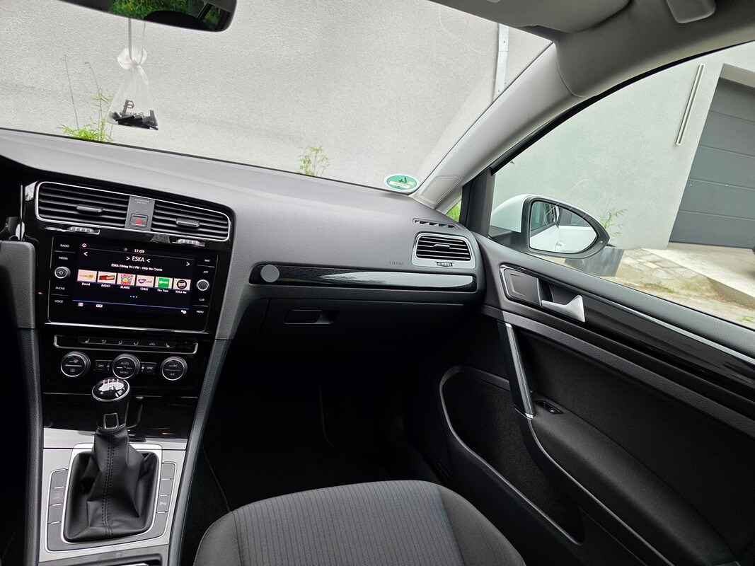 Elbląg VW GOLF VII SOUND2.0TDI 150KM -Po liftingu-Android-Tempomat-grzane fotele-Navi -PEŁNA