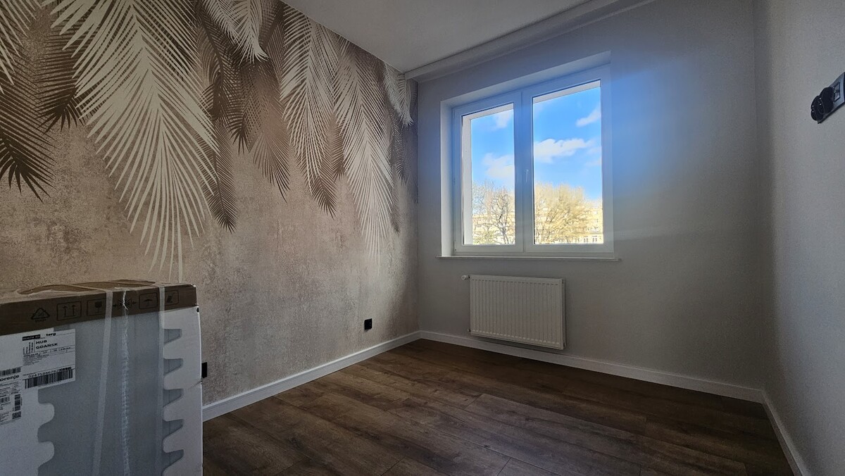 Elbląg KWADRAT NIERUCHOMOŚCI 3 pokojowepo generalnym remonciebalkon1 piętrokilka minut do Starówki