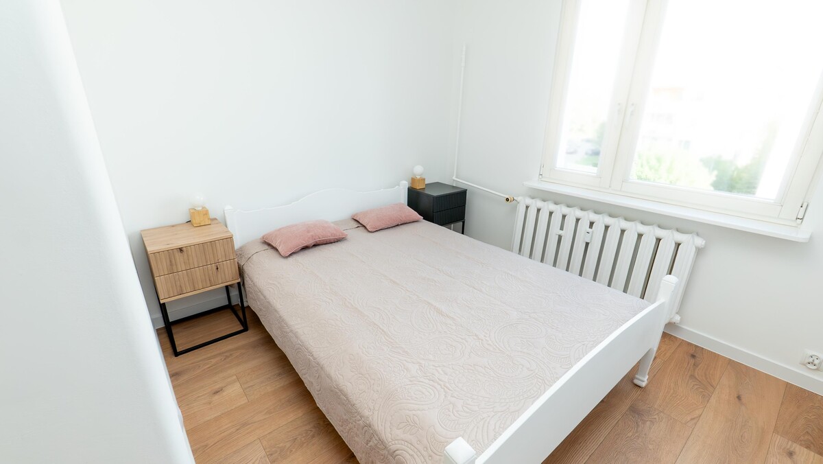 Elbląg TO MY SPRZEDAJEMYNIERUCHOMOŚCI W TYM MIEŚCIEBIURO NIERUCHOMOŚCIAMERICAN HOMEWYNAJMĘ - 2 POKOJE -