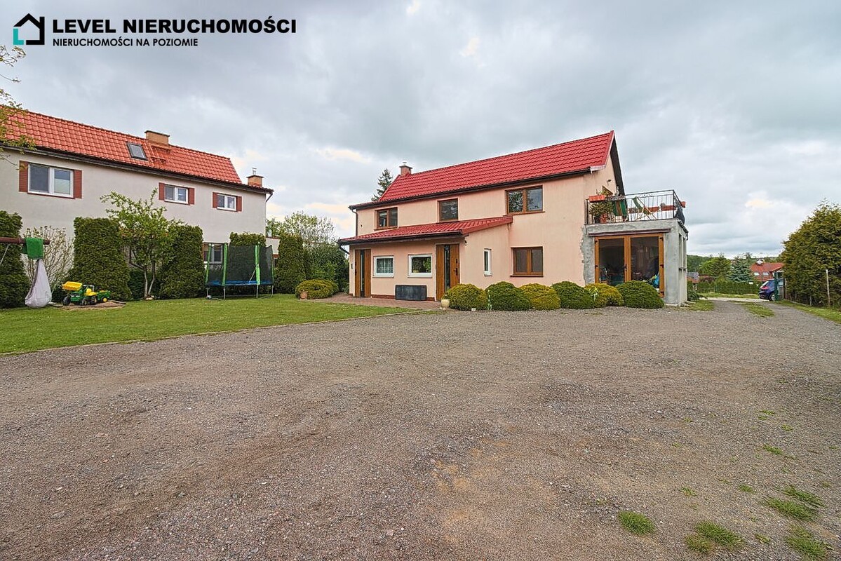 Elbląg LEVEL NIERUCHOMOŚCI Dom, warsztat na dużej działce w mieście Zabudowa 257m2,działka 1340m2