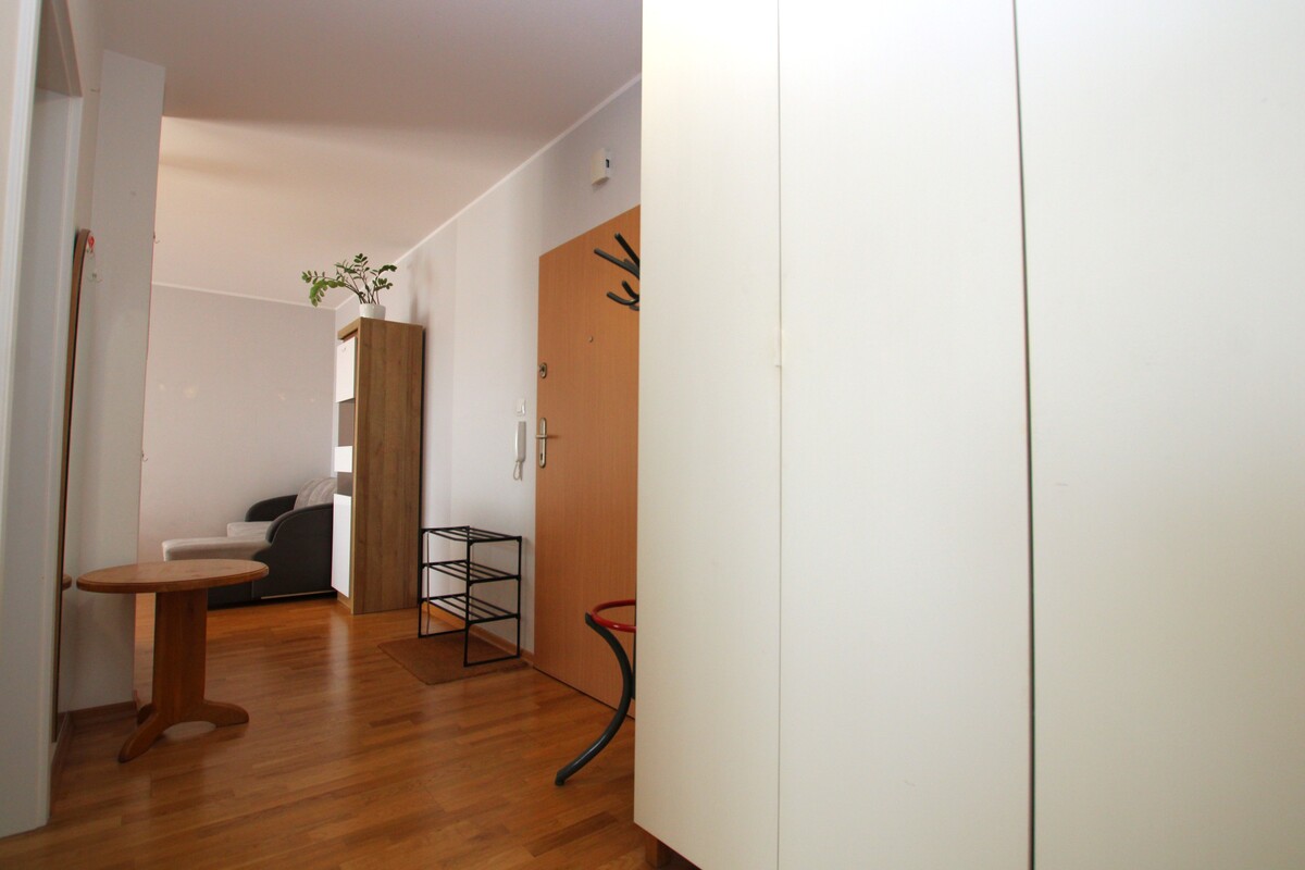 Elbląg NIERUCHOMOŚCI ANNA KRASZEWSKA 3-pokojowe mieszkanie do wynajęcia w apartamentowcu przy Al.
