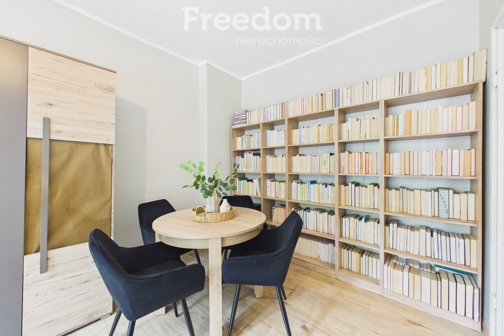 Elbląg FREEDOM NIERUCHOMOŚCISprzedam mieszkanie - Elbląg, Hetmańska. 3-pokojowe mieszkanie w centrum Elbląga -