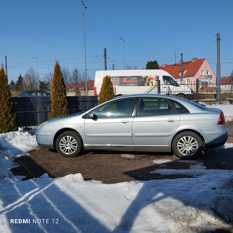 Elbląg Sprzedam Bardzo Ładny - CITROEN C5 Limuzyna. 
Rok produkcji - 2007.
Bardzo Ładny Kolor - BŁĘKIT Metalik.