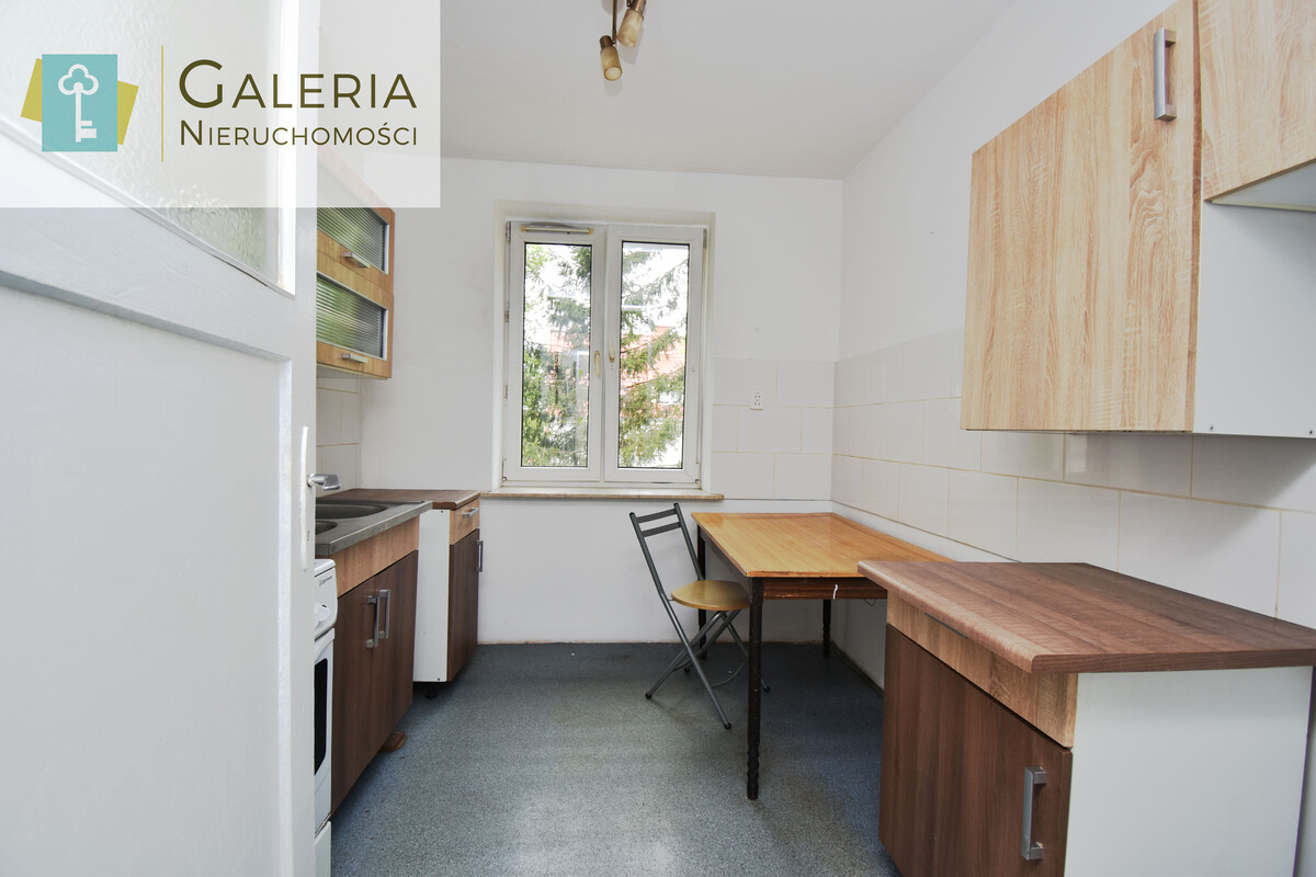 Elbląg GALERIA NIERUCHOMOŚCIZ pasji i miłości do nieruchomościNa sprzedaż: 3 pokoje z dużym potencjałemul.