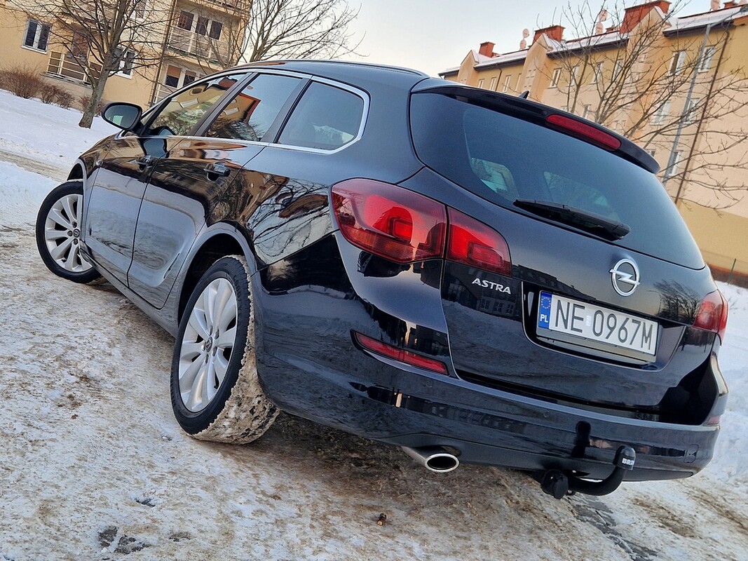 Elbląg Opel Astra J1.4TurboBenz 140 -Klima--Skóry-Alu-NaviSuper StanSerwisowany-Zarejestrowany w Polsce2012