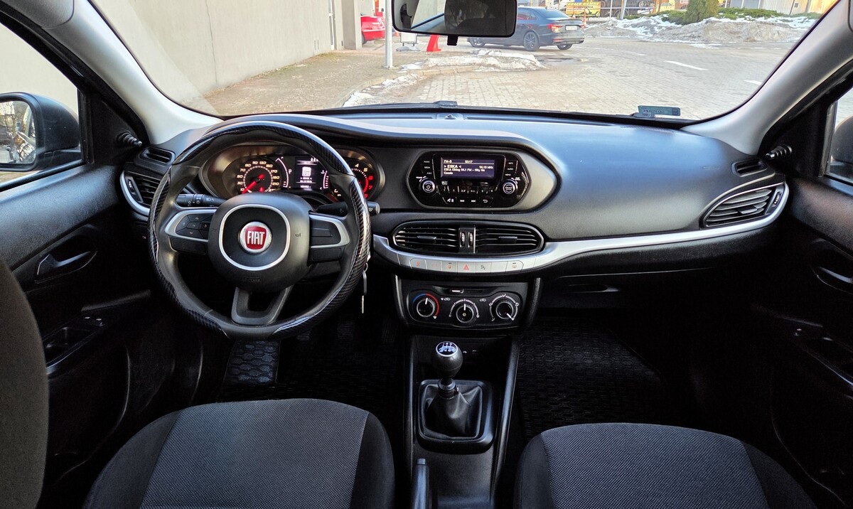 Elbląg Fiat TIPO Sedan 1.4Benz 95Km Bogata Wersja Wyposażenia 2020Rok Salon Polska