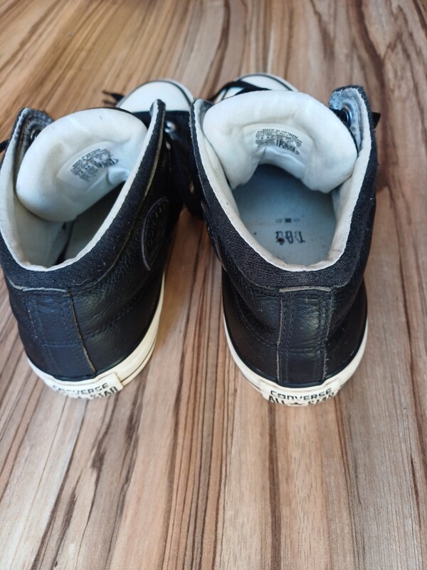 Elbląg Converse rozmiar 41 skórzane trampki wysokie, długość wkładki 26 cm, stan doskonały unisex