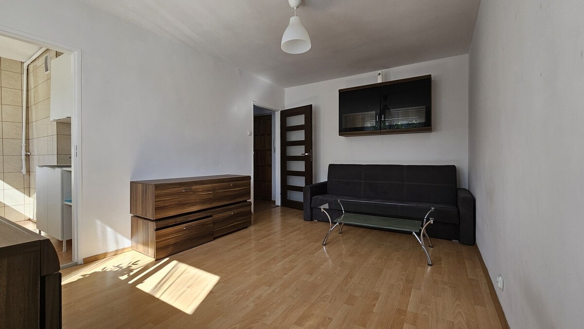 Elbląg BIURO NIERUCHOMOŚCISZULC& SZULCMieszkanie - Elbląg ul. Płk. DąbkaPowierzchnia: 26 m2Mieszkanie na 1 piętrze