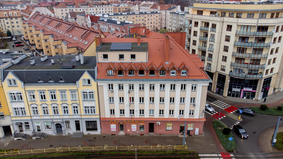 Elbląg TO MY SPRZEDAJEMYNIERUCHOMOŚCI W TYM MIEŚCIEBIURO NIERUCHOMOŚCIAMERICAN HOMEFOR SALE - 3 POKOJE -