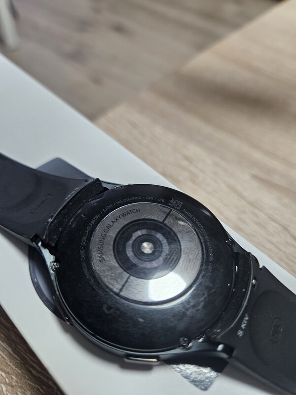 Elbląg Sprzedam Samsung smartwatch 4 LTE
Zegarek jewt w pelni sprawny i gotowy do pracy.