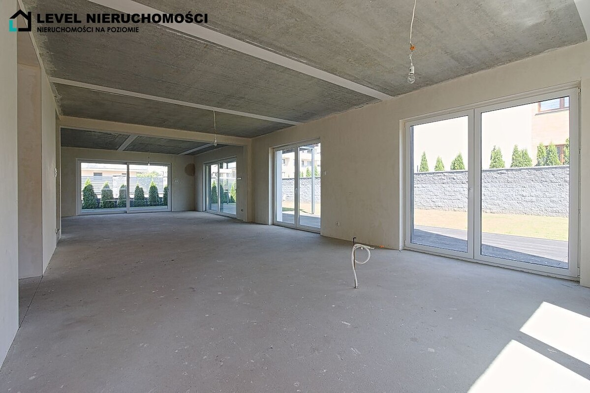 Elbląg LEVEL NIERUCHOMOŚCI Jedyny taki dom w Elblągu254,10 m2 ul. Grodzieńska NIERUCHOMOŚCI NA