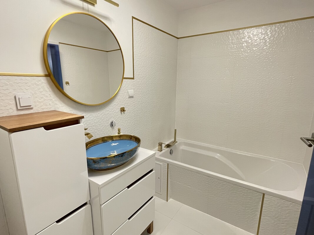 Elbląg Do wynajęcia apartament (najem okazjonalny) położony na Starym Mieście w Elblągu przy ul. Wieżowej z miejscem