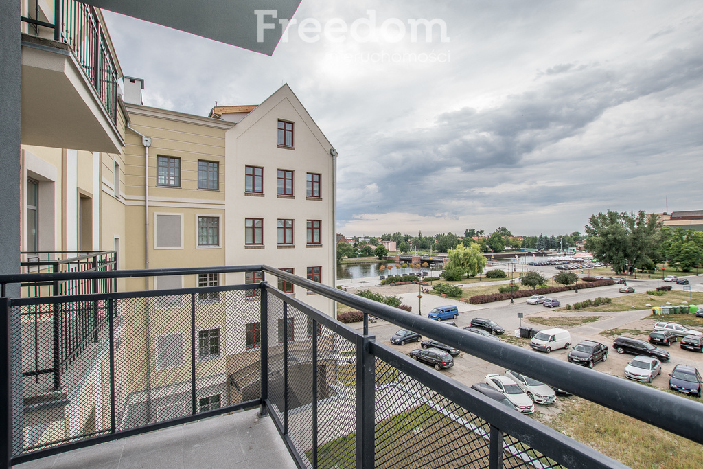 Elbląg FREEDOM NIERUCHOMOŚCIWynajmę mieszkanie - Elbląg, Rybacka. Zamieszkaj na elbląskiej starówce. Nowy