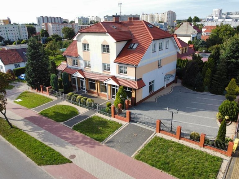 Elbląg NIERUCHOMOŚCI ANNA KRASZEWSKA Nieruchomość komercyjna mieszkalno-usługowa Dogodna lokalizacja