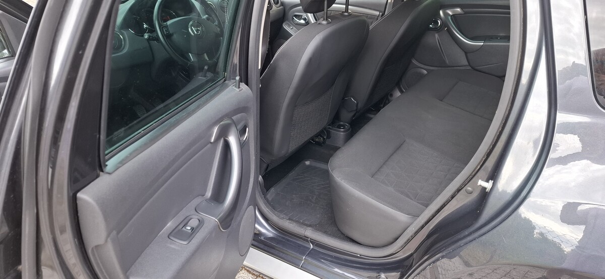Elbląg Sprzedam DACIA DUSTER 1.2 TCi