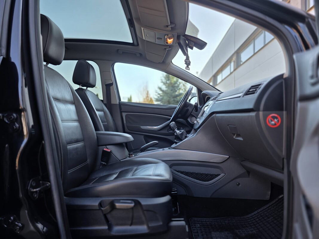 Elbląg FORD KUGA 4X4