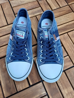Elbląg Trampki Dockers rozmiar 40 stan idealny