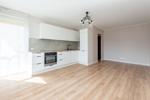 Elbląg WGN Nieruchomości - Oddział Elbląg prezentuje na wynajem mieszkanie w nowym budownictwie z 2005, przy ul.