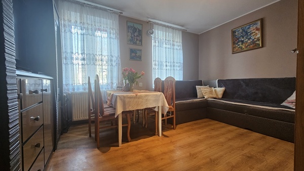 Elbląg KWADRAT NIERUCHOMOŚCI3 pokojowe74,60 m2parterdobry rozkład lokalu