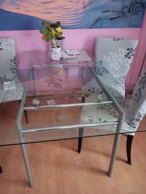 Elbląg Sprzedam stół szklany oraz 4krzesla. jak na zdjęciu.