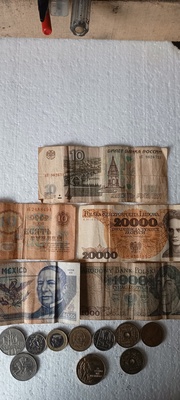 Elbląg Sprzedam banknoty i monety cena do dogadania
