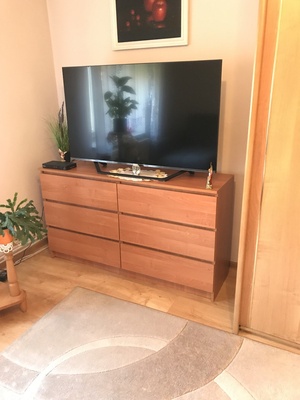 Elbląg Sprzedam komodę. Stan bardzo dobry. Długość 139 cm, szerokość 40 cm, wysokość 77 cm. 