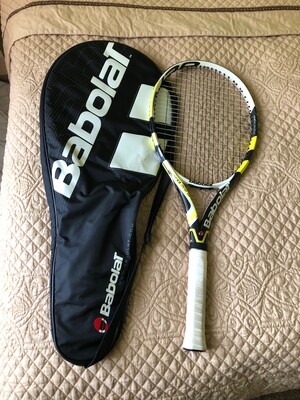Elbląg Sprzedam rakiety tenisowe marki; 
- Babolat Aero Pro Drive z naciagiem  hybrydowym uzywana w bardzo dobrym