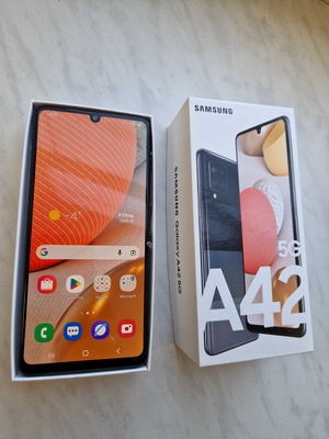Elbląg Smartfon Samsung Galaxy A42_5G w stanie idealnym W komplecie jest oryginalna ładowarka SAMSUNGA z kabelkiem USB