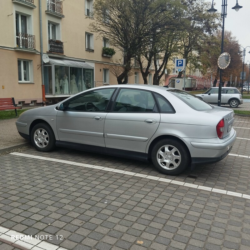 Elbląg Sprzedam w Bogatej Wersji - EXCLUSIVE - Zadbanego CITROENA C5 - Limuzyna, 2.0 Benzyna, 138 KM.
Kolor - SREBRNY