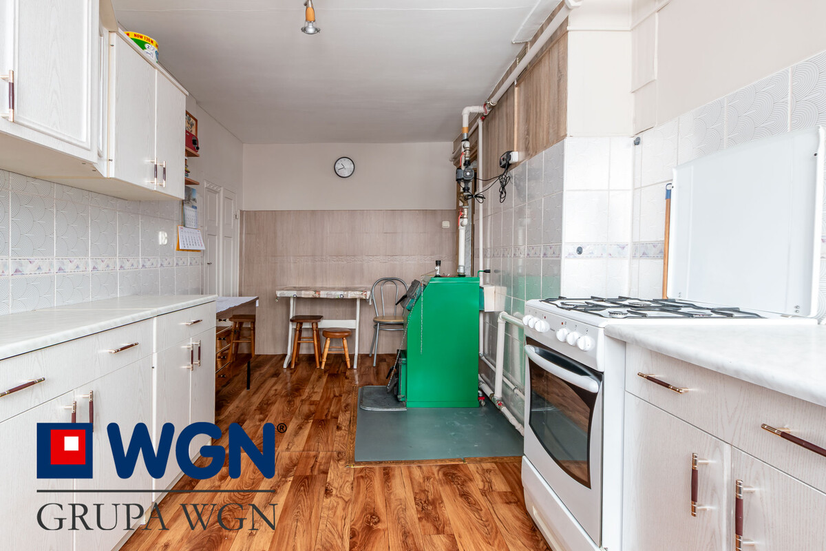 Elbląg Na sprzedaż mieszkanietrzypokojowe o powierzchni 77 m2 w miejscowości Zwierzno , 20 km od Elbląga, 4 km od